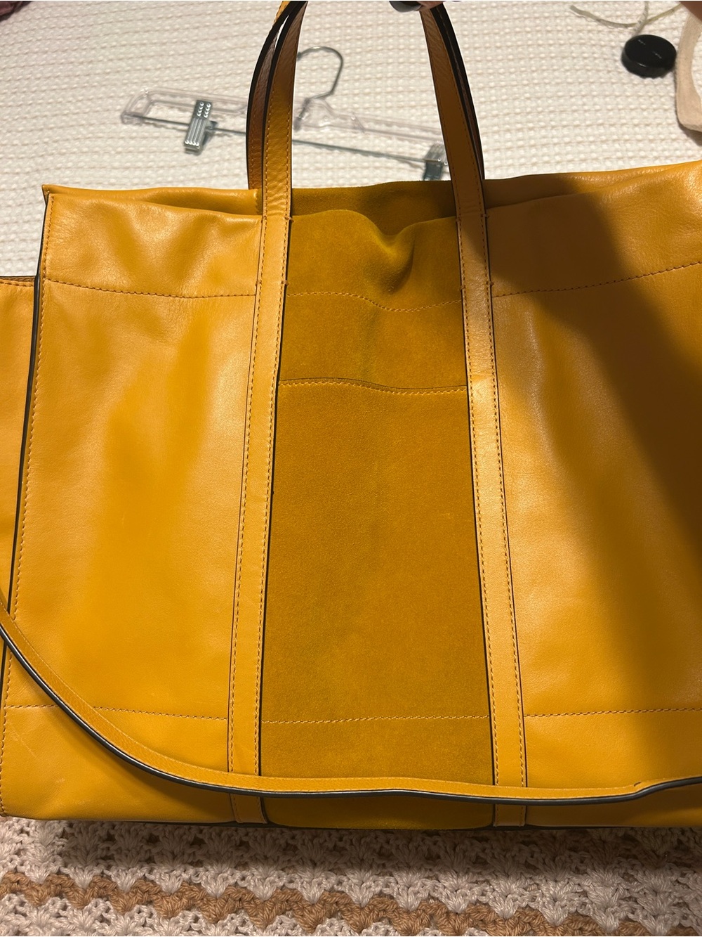 Fossil Carmen Large Tote Mustard Gold - Picture 8 of 8